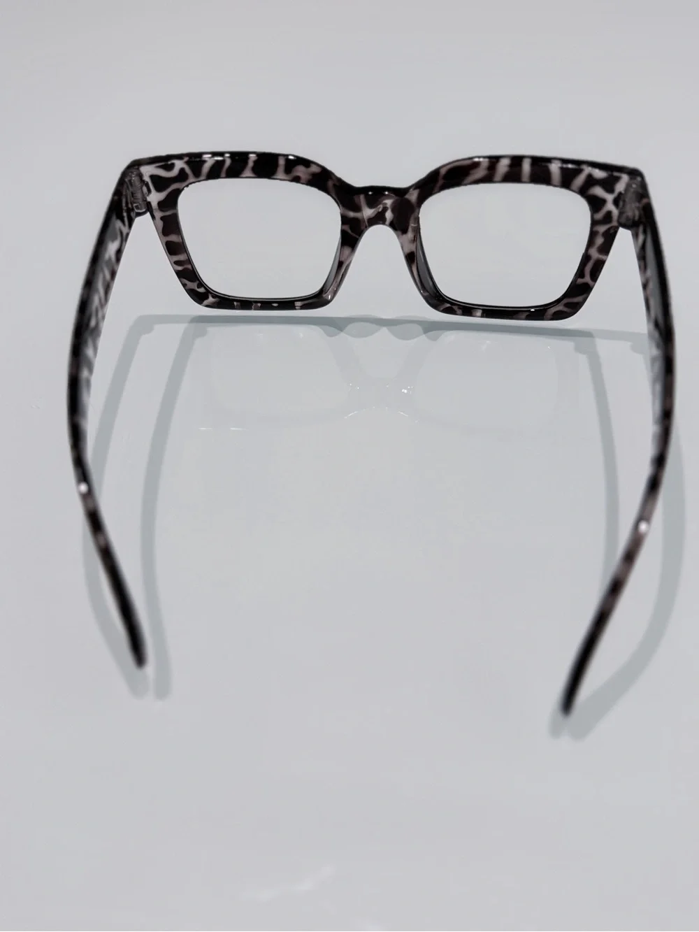 ROMANA Square Tortoiseshell Pattern Oversized Glasses - Black & White